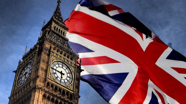 Britaniyada nazir vergi skandalı səbəbilə vəzifəsindən azad edilib