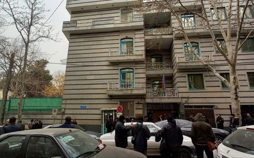 Parlamentin yaz sessiyasının ilk iclasında Tehrandakı terror qınanılıb