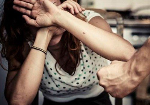 Cinsi zorakılığa görə məhkum olunan şəxslərin pedaqoji fəaliyyətlə məşğul olmasına icazə verilməyəcək