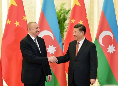 Prezident İlham Əliyev Çin Xalq Respublikasının Sədrini təbrik edib Prezident İlham Əliyev Çin Xalq Respublikasının Sədrini təbrik edib