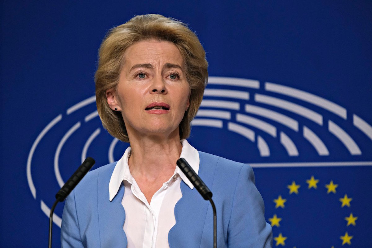 Von der Leyen Avropa Komissiyasının rəhbəri postuna namizədliyi barədə qərar verməyib