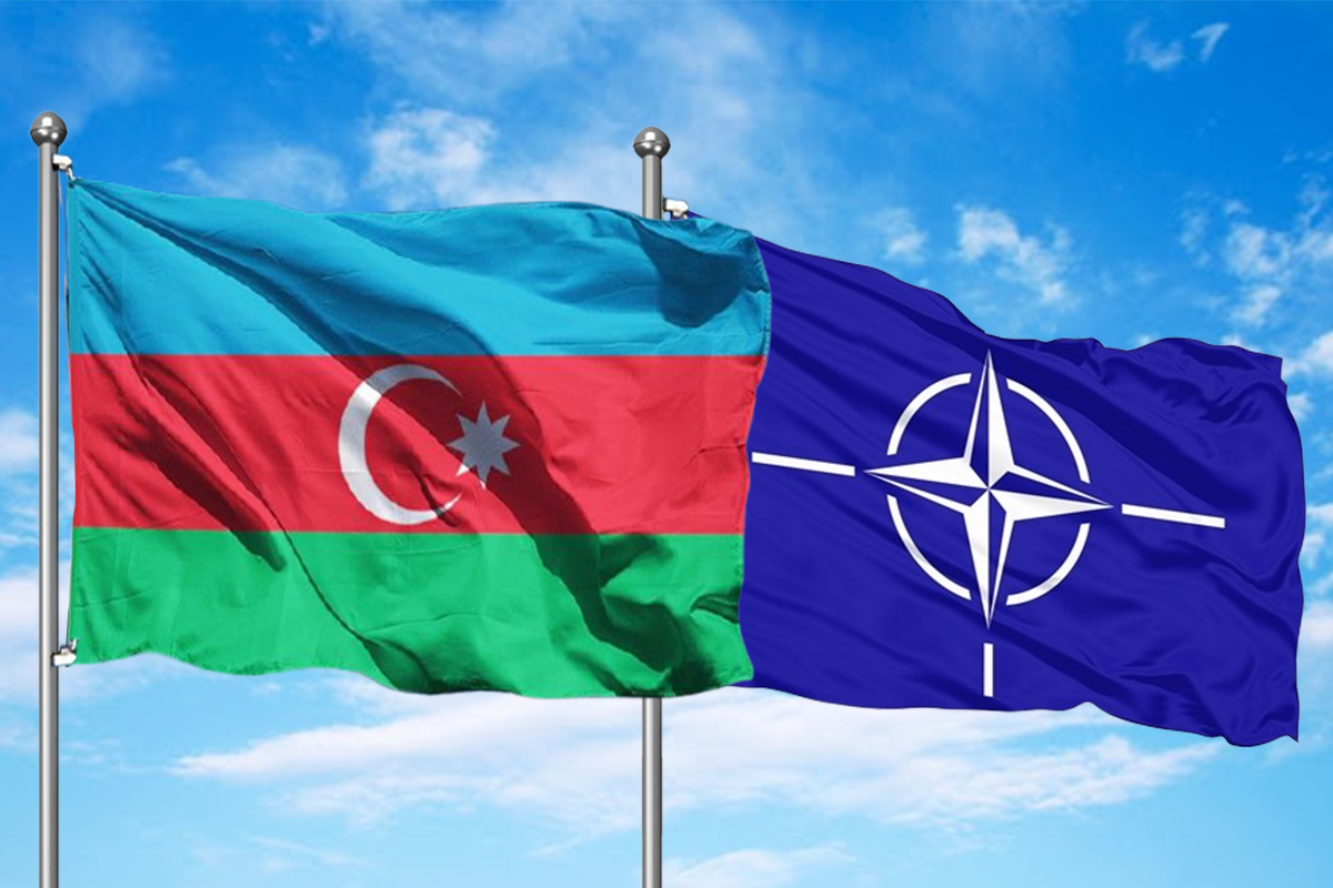 Hikmət Hacıyev NATO-da Azərbaycan-Ermənistan normallaşma prosesini müzakirə edib