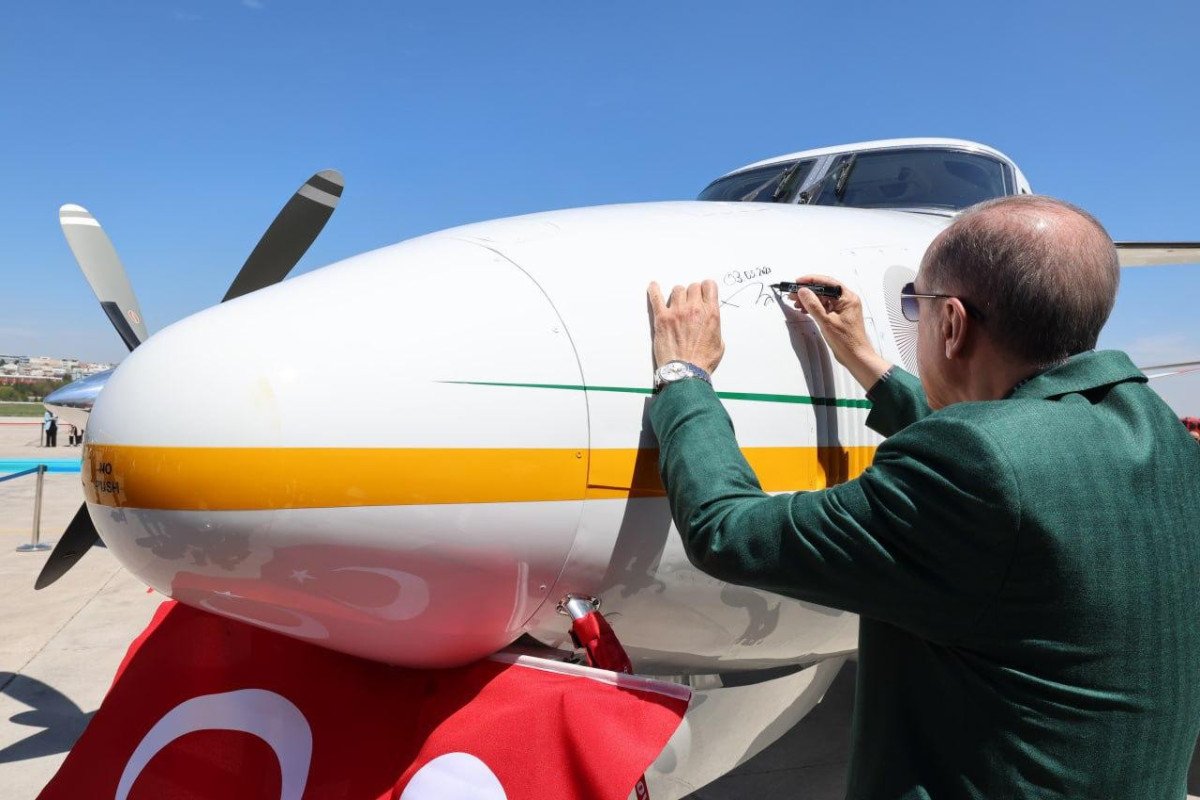 Ərdoğan kəşfiyyat təyyarəsi və yanğınsöndürmə helikopterinə ad verib