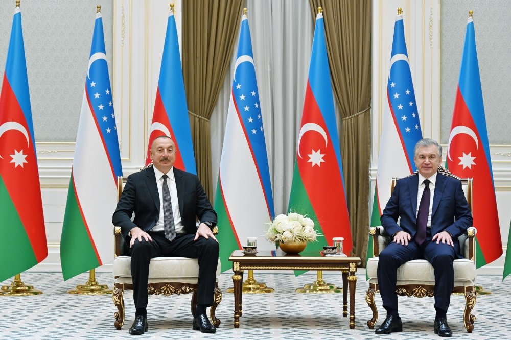 Şavkat Mirziyoyev Prezident İlham Əliyevi təbrik edib