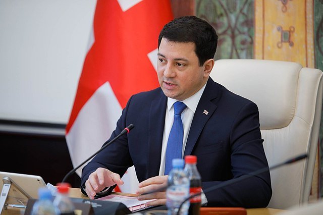 Gürcüstan parlamentinin vitse-spikeri Azərbaycanı təbrik edib