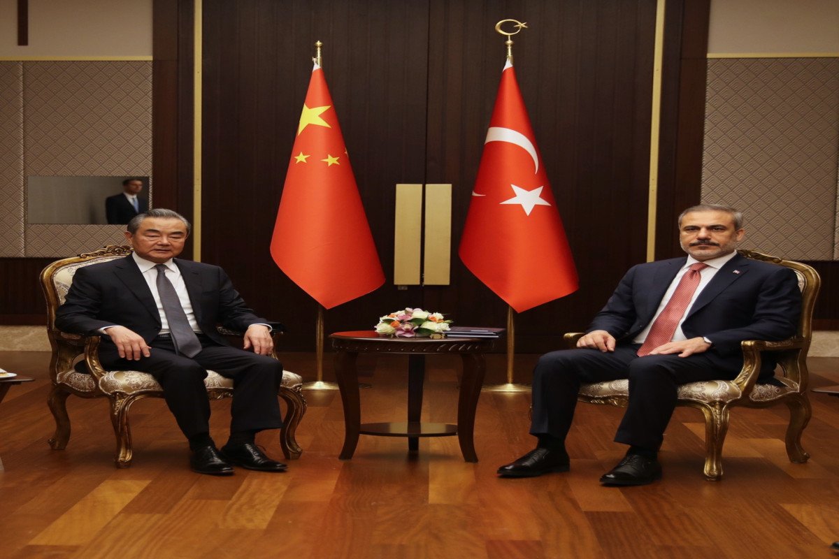Türkiyə və Çin XİN başçıları görüşüb