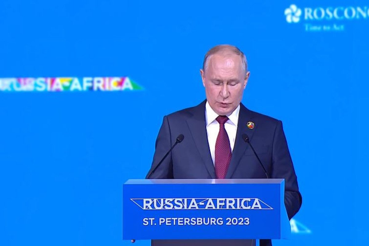 Putin: Moskva üç-dörd ay ərzində altı ölkəyə pulsuz taxıl tədarük etməyə hazırdır