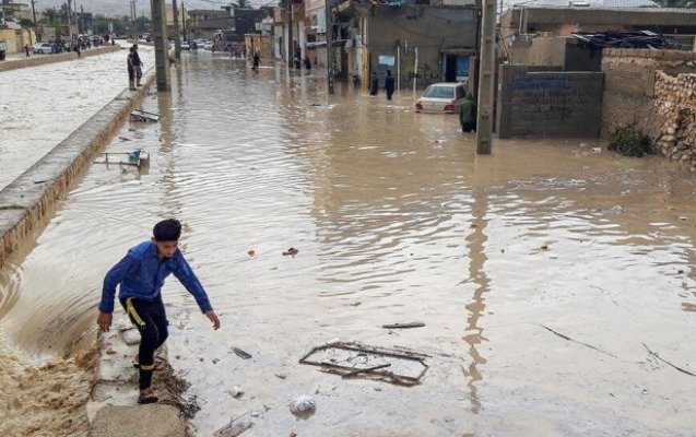 İranda daşqınlardan 130-dan artıq insan zərər çəkib