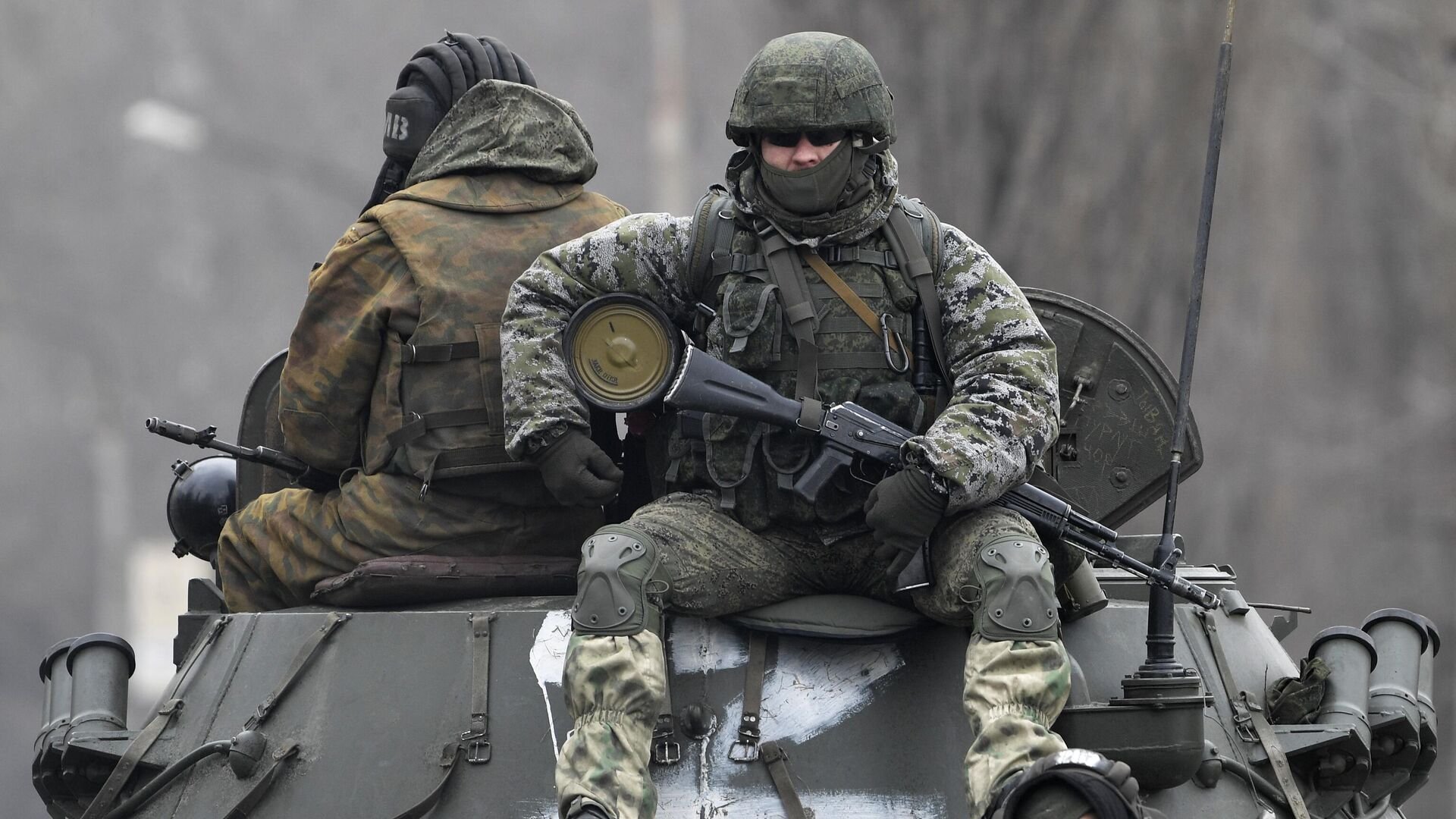 Rusiya ordusu Ukraynanın Sumı vilayətini atəşə tutub, ölənlər var