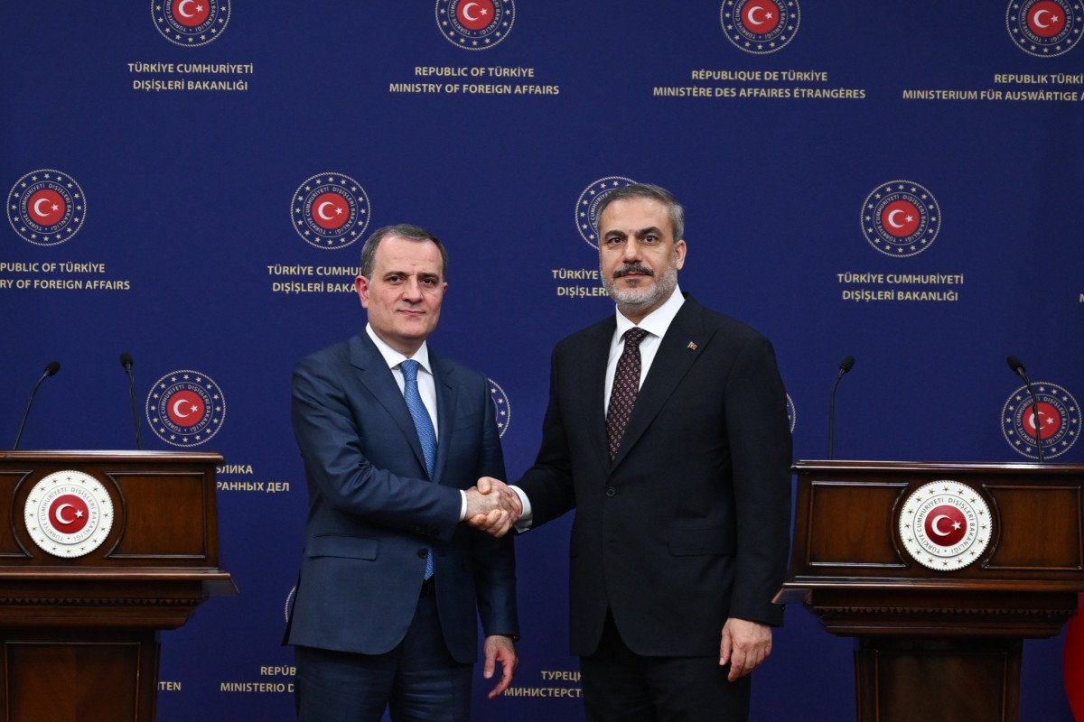 Azərbaycan və Türkiyə XİN rəhbərlərinin müzakirə etdikləri məsələlər açıqlanıb