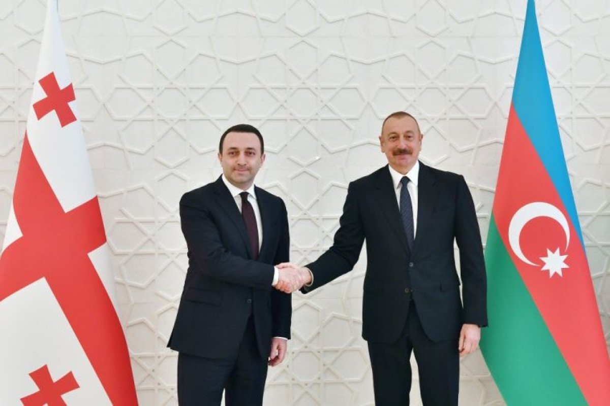 Prezident İlham Əliyev Qaribaşviliyə başsağlığı verib