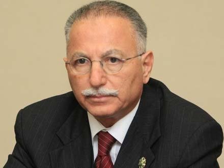 Ekmələddin İhsanoğlu Prezident İlham Əliyevi təbrik edib