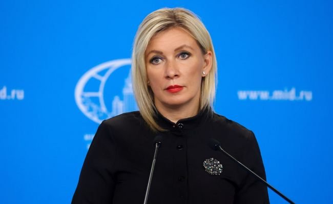 Zaxarova: Makron xəyalpərəstdir