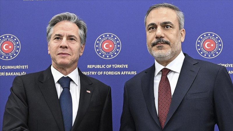 Hakan Fidan Blinkenlə Azərbaycan-Ermənistan sülh sazişi prosesini müzakirə edib