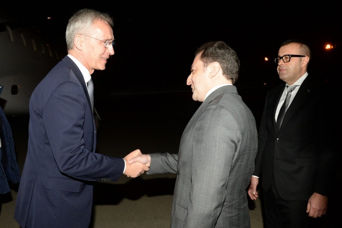 NATO-nun Baş katibi Azərbaycana rəsmi səfərə gəlib