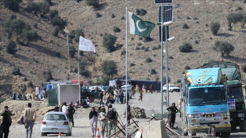 Pakistan Əfqanıstana hava zərbələri endirib, 8 nəfər ölüb