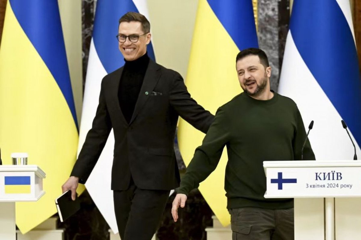 Ukrayna və Finlandiya müdafiə sahəsində saziş imzalayıb