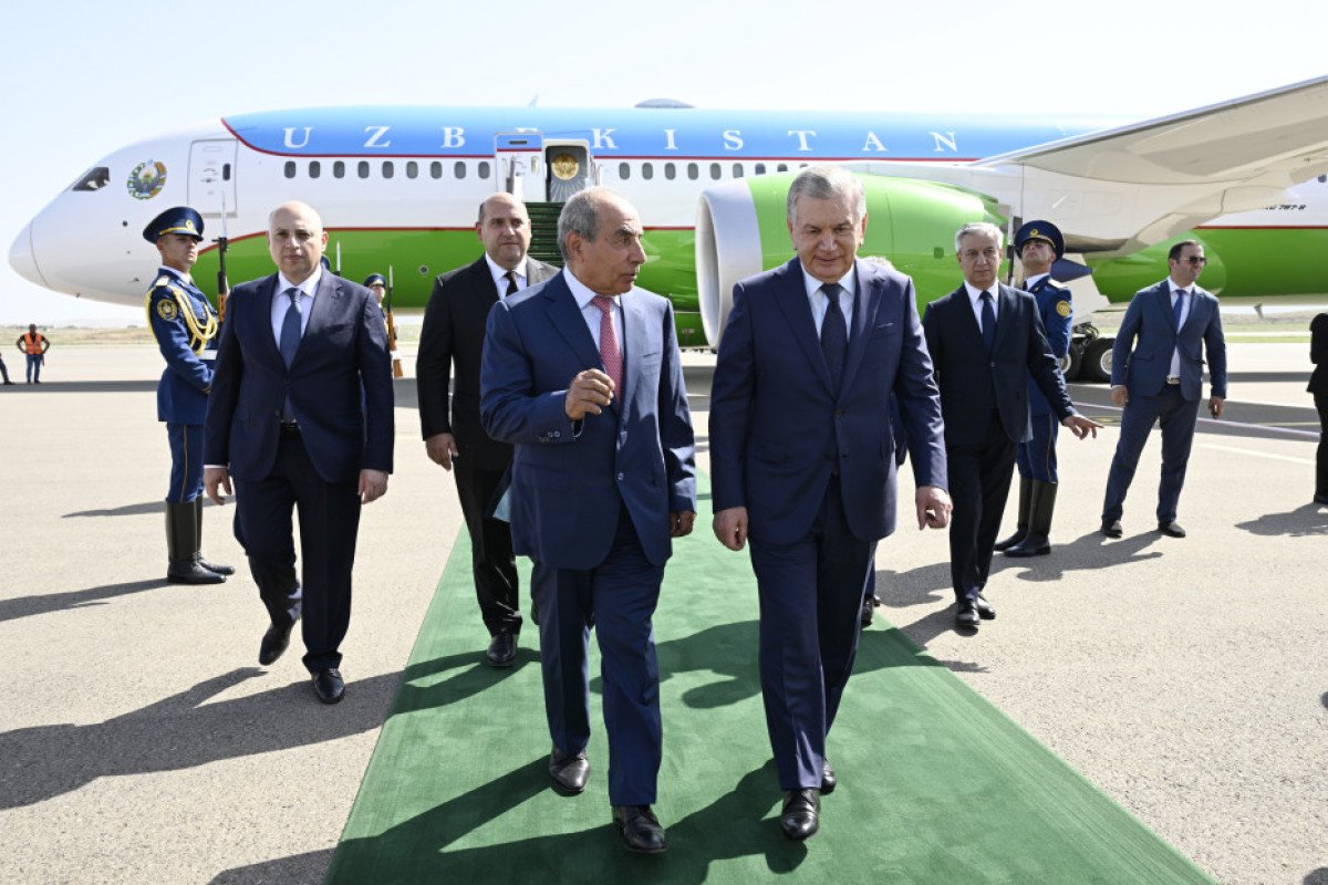 Özbəkistan Prezidenti Şavkat Mirziyoyevin Azərbaycana səfəri başlayıb