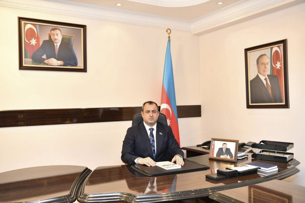 Prezident Adil Əliyevi Suraxanı Rayon İcra Hakimiyyətinin başçısı təyin edib
