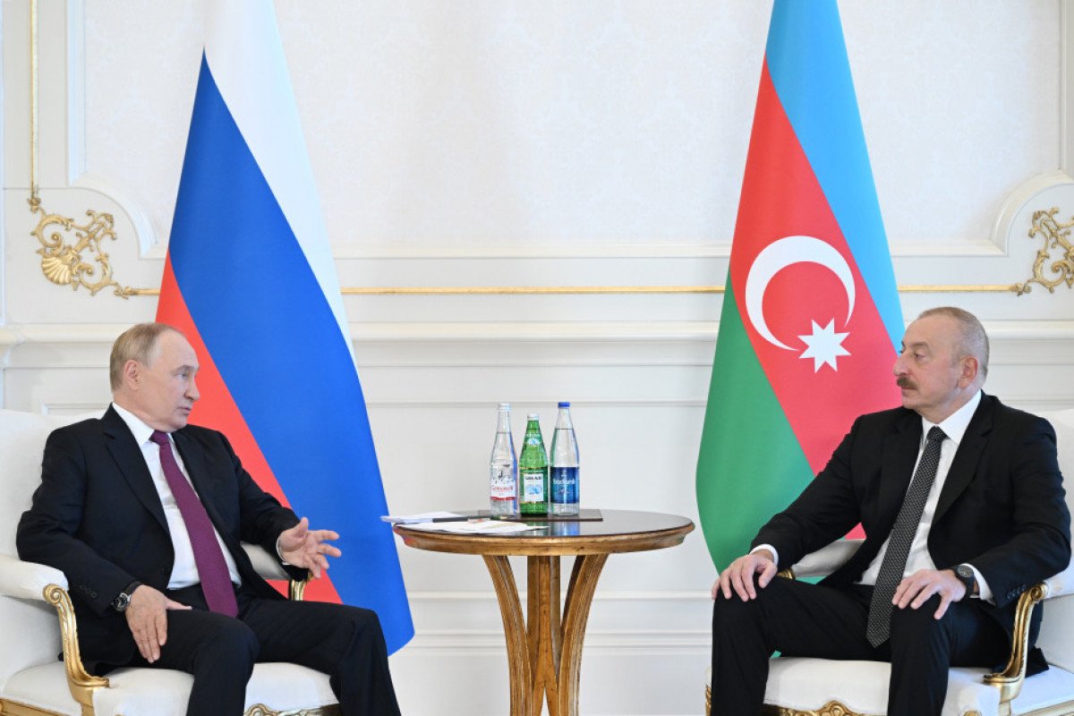 Putin: Rusiya Azərbaycanla Ermənistan arasında sülhün imzalanması üçün nəsə edə bilsə, şad olar