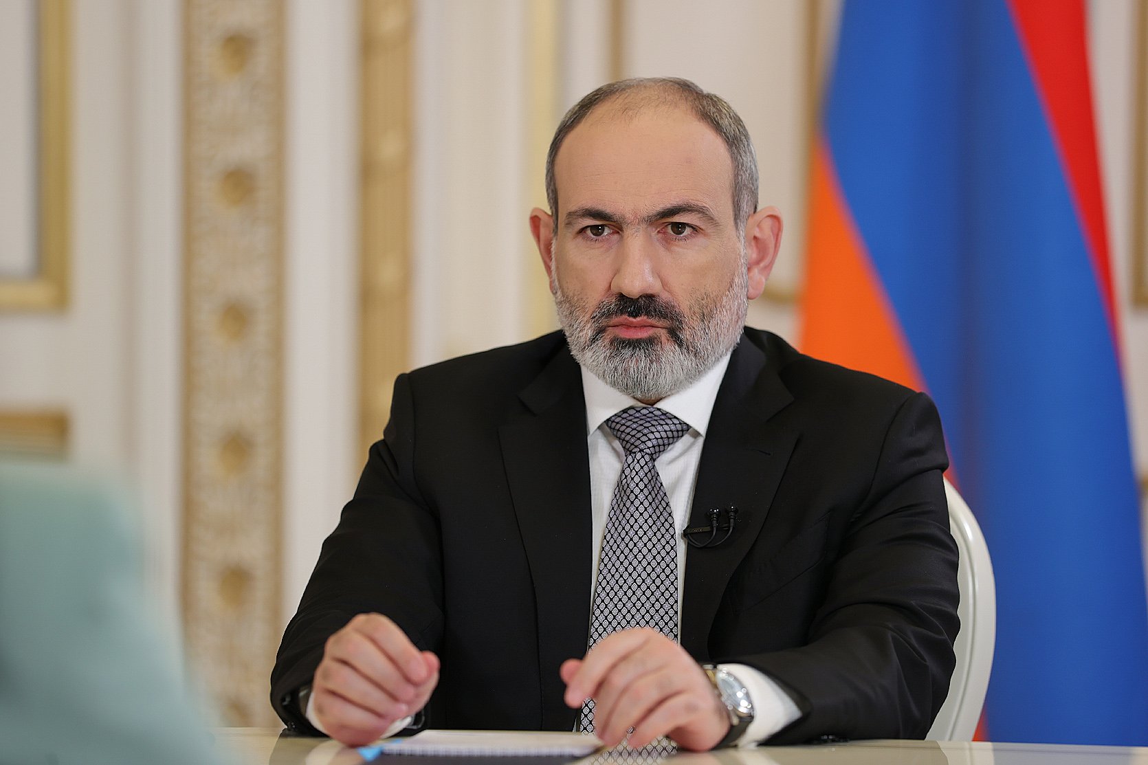 Paşinyan Prezident İlham Əliyevlə sərhəddə görüşməyə hazır olduğunu deyib