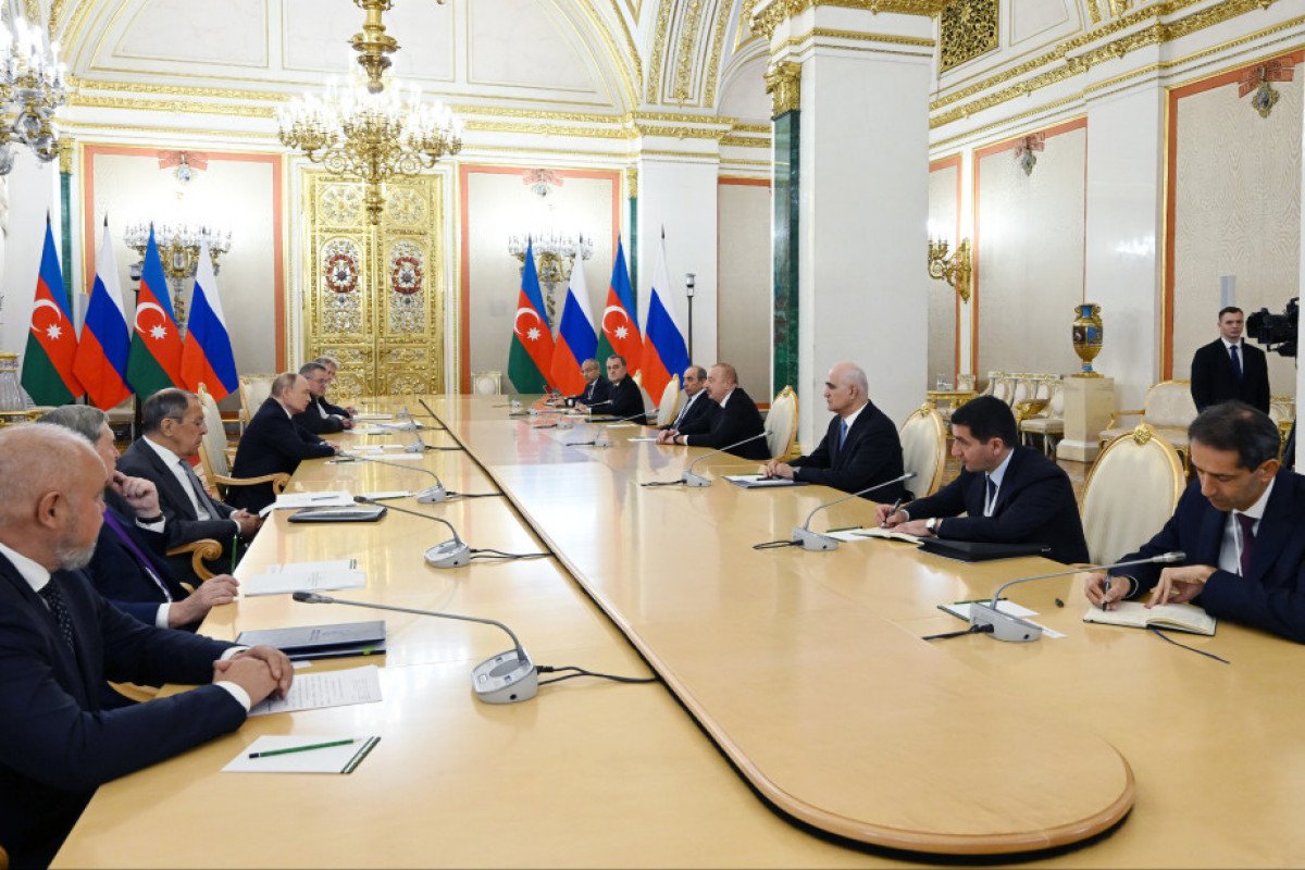 Moskvada Prezident İlham Əliyevin Putinlə görüşü olub