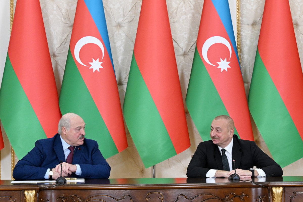 Prezident İlham Əliyev Aleksandr Lukaşenkonu təbrik edib