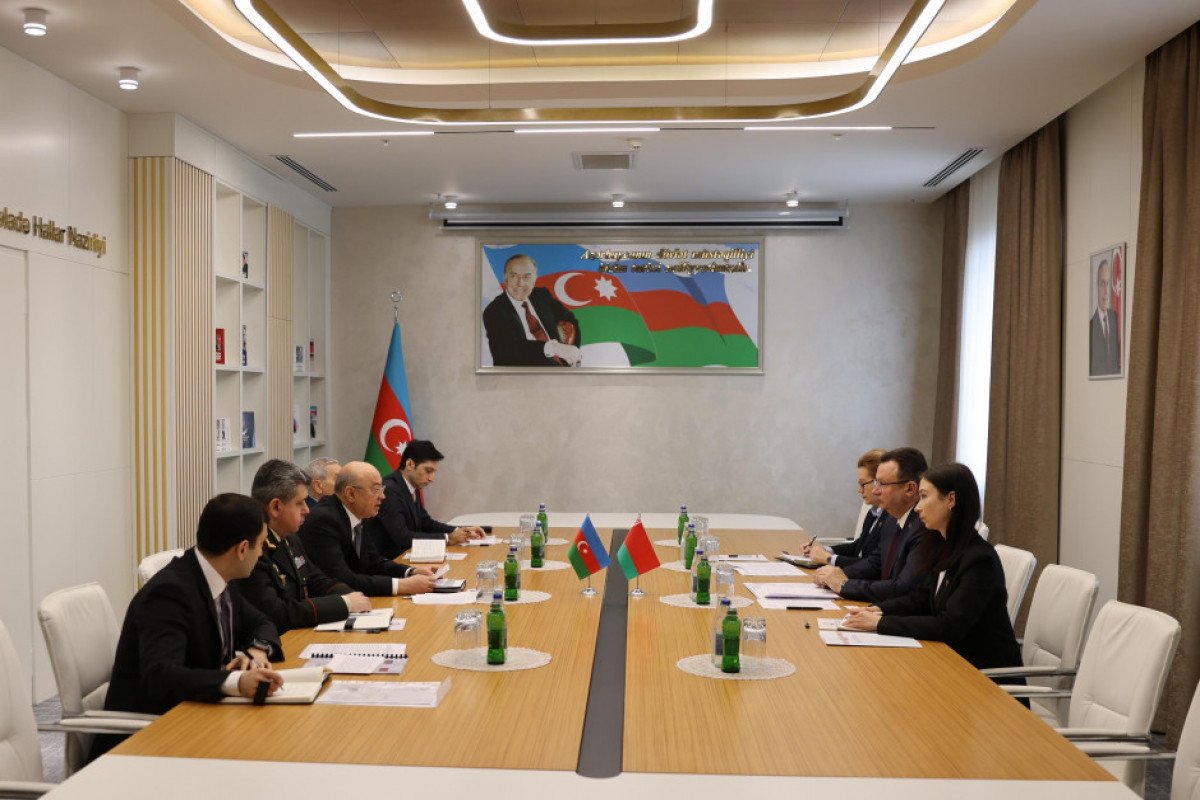 Kəmaləddin Heydərov Belarus səfiri ilə görüşüb