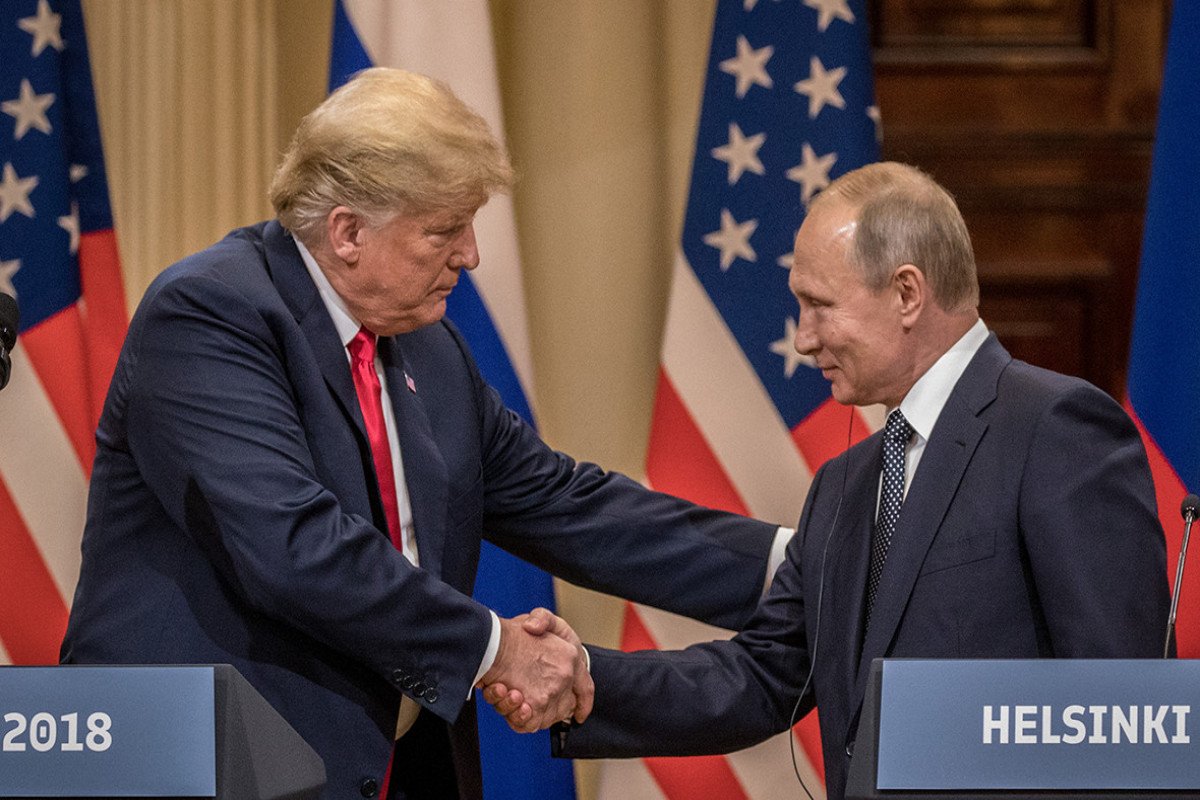 Tramp Putinlə telefon danışığı aparıb
