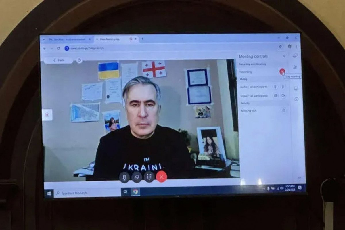Məhkəmə Saakaşvilini 4 il 6 ay müddətinə azadlıqdan məhrum edib