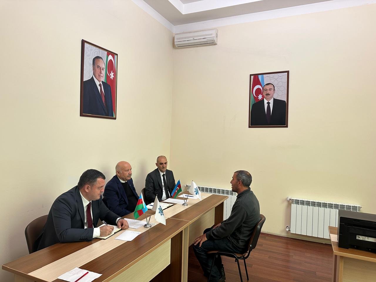 Səyyad Salahlı Saatlıda silsilə görüşlər keçirib - FOTOLAR Səyyad Salahlı Saatlıda silsilə görüşlər keçirib - FOTOLAR