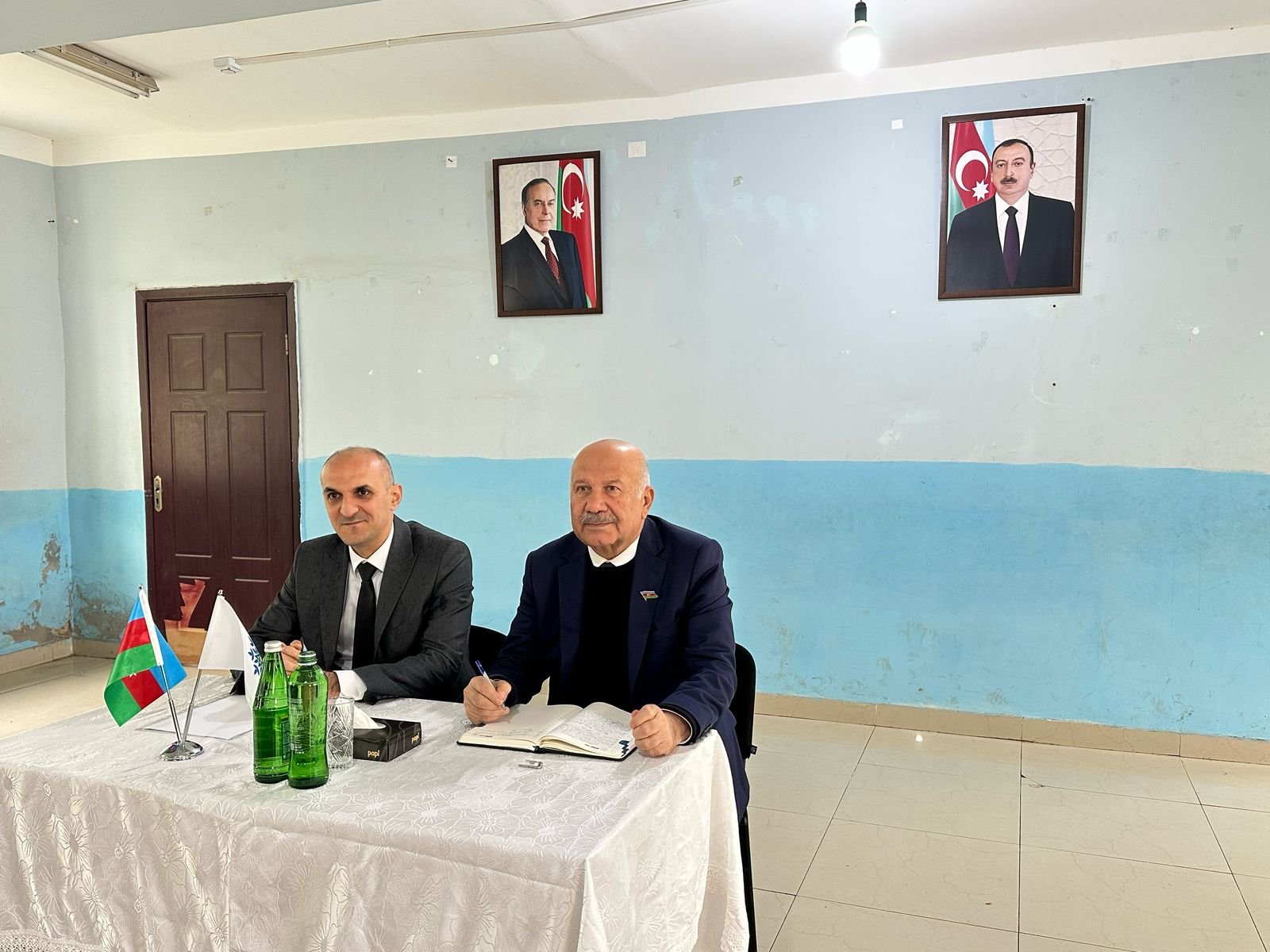 Səyyad Salahlı Saatlıda silsilə görüşlər keçirib - FOTOLAR Səyyad Salahlı Saatlıda silsilə görüşlər keçirib - FOTOLAR