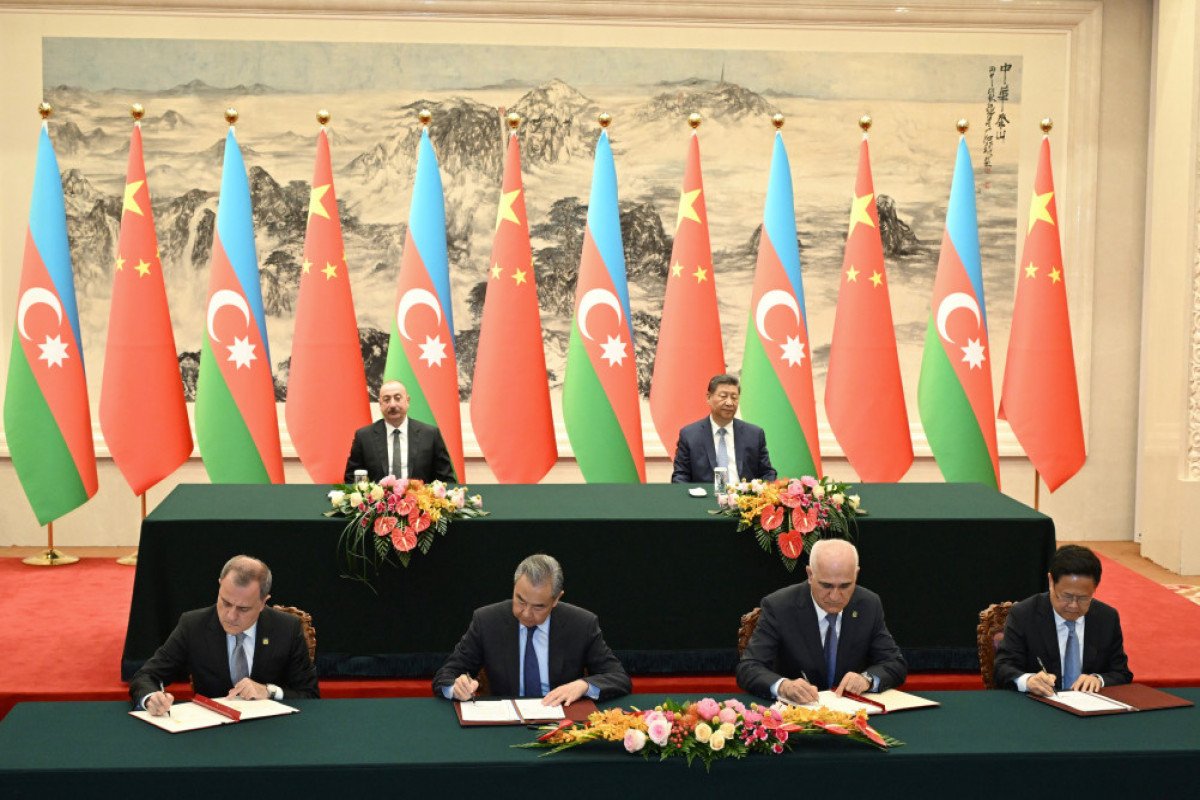 Azərbaycanla Çin arasında vizasız gediş-gəliş haqqında Saziş imzalanıb
