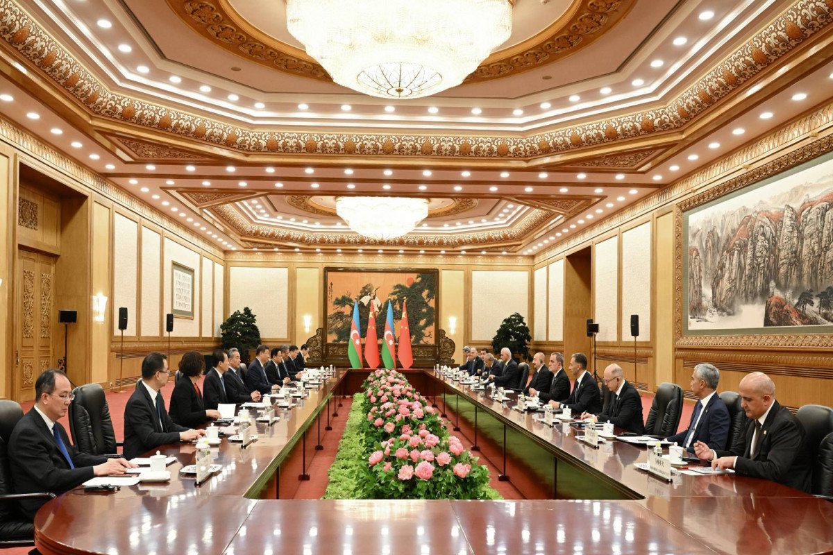 Azərbaycan və Çin liderlərinin geniş tərkibdə görüşü olub