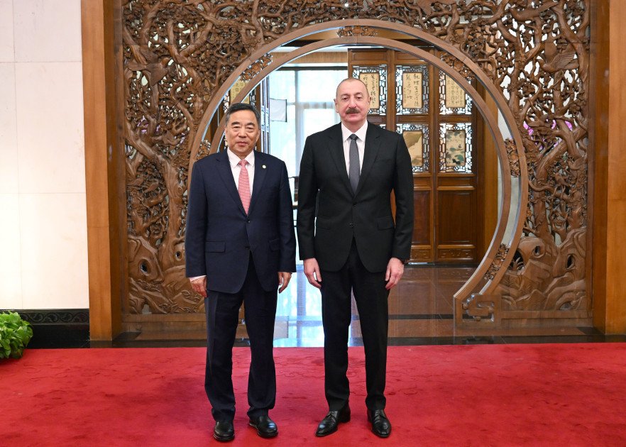 Azərbaycan Prezidenti “Energy China” şirkətinin sədri ilə görüşüb
