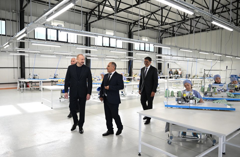 Prezident İlham Əliyev “LATIFA” Laçın tikiş fabrikinin açılışında iştirak edib 