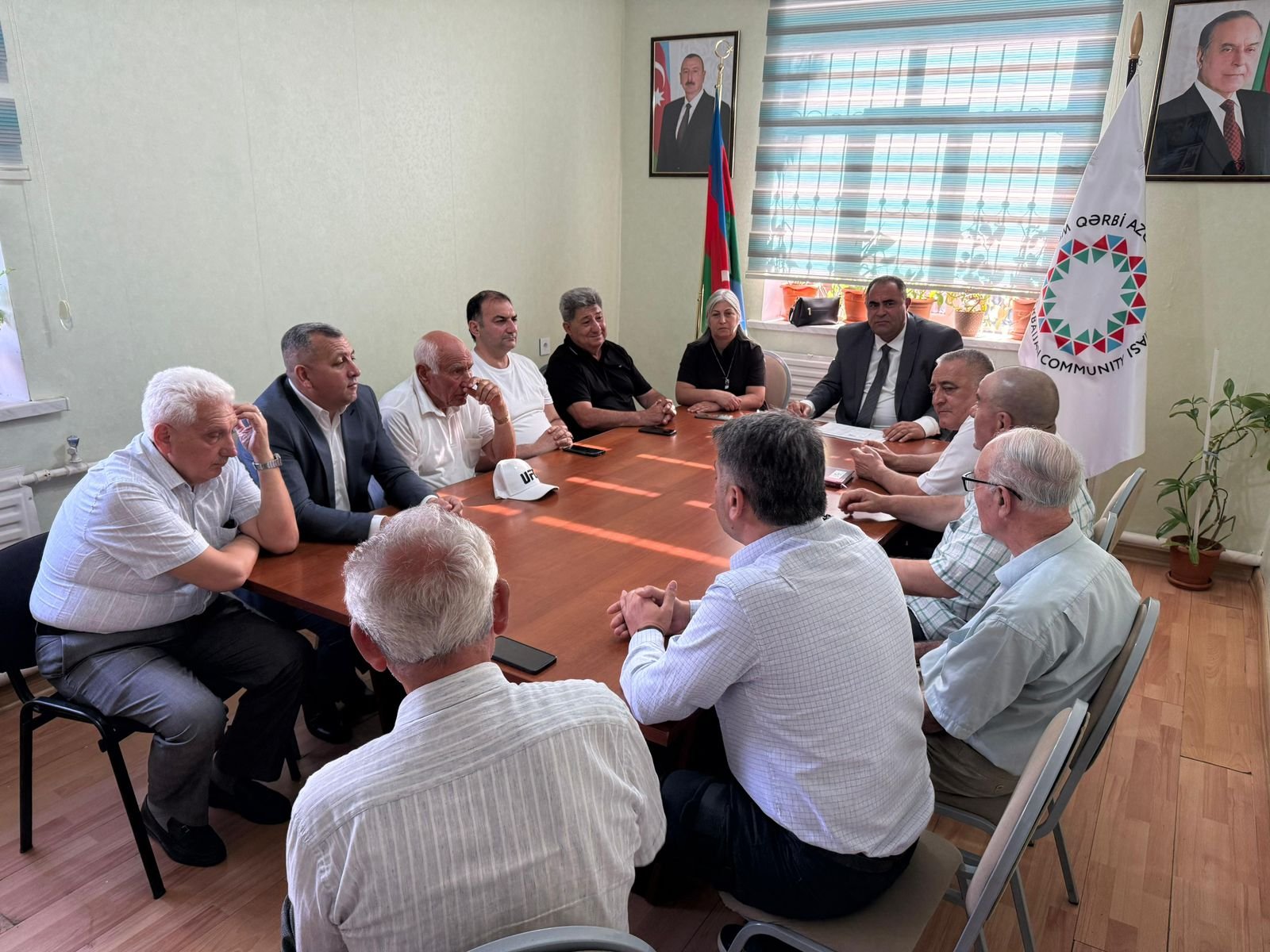 Qərbi Qərbi