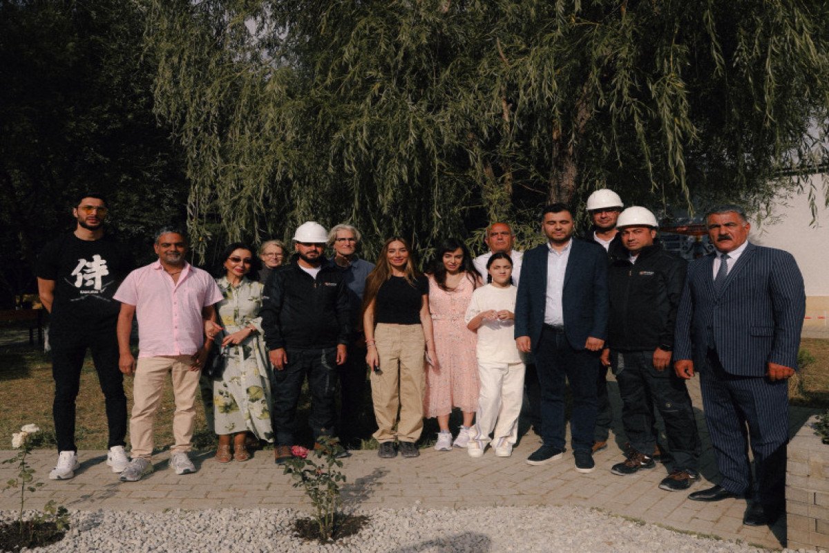 Leyla Əliyeva və Arzu Əliyeva Altıağac Milli Parkını ziyarət ediblər
