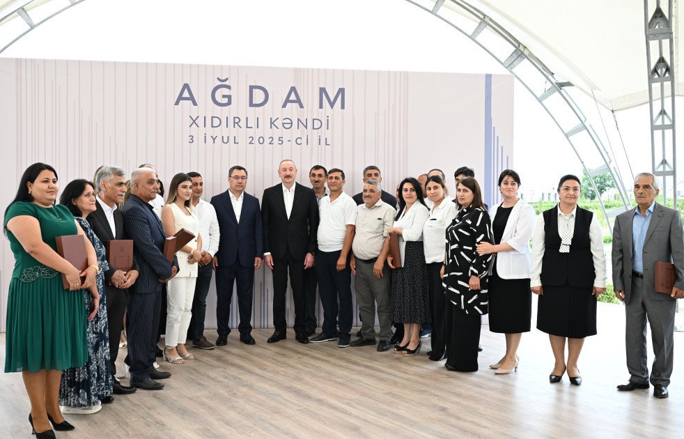 Azərbaycan və Qırğızıstan prezidentləri Ağdamın Xıdırlı kəndinin 1-ci mərhələsinin açılışında iştirak ediblər