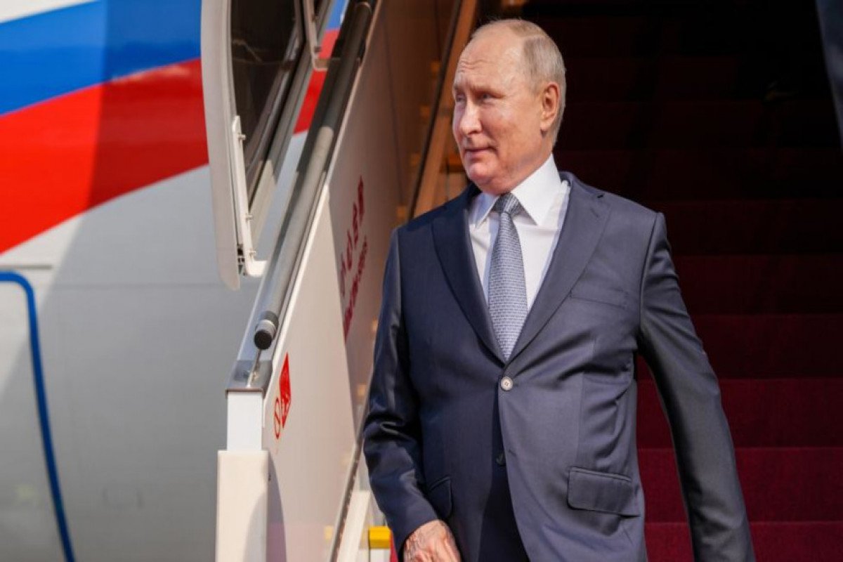 Putin Çinə səfər edib