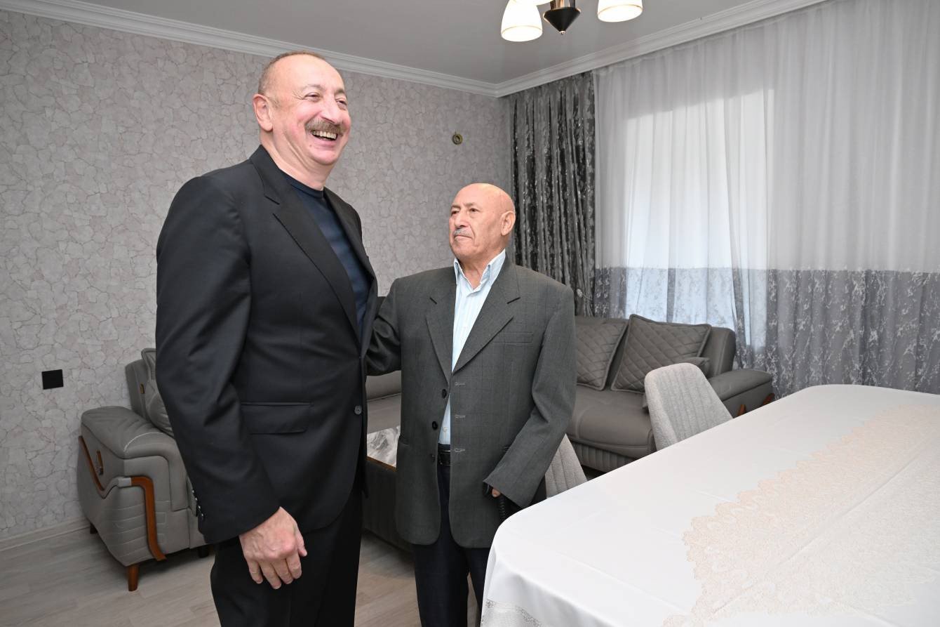 Azərbaycan Azərbaycan