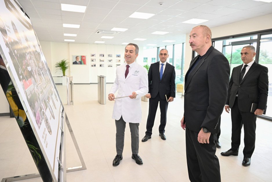 Prezident Qarabağ Universitetinin Klinikası binasının, Tibb və sağlamlıq elmləri fakültəsinin tədris korpusunun açılışında iştirak edib Prezident Qarabağ Universitetinin Klinikası binasının, Tibb və sağlamlıq elmləri fakültəsinin tədris korpusunun açılışında iştirak edib