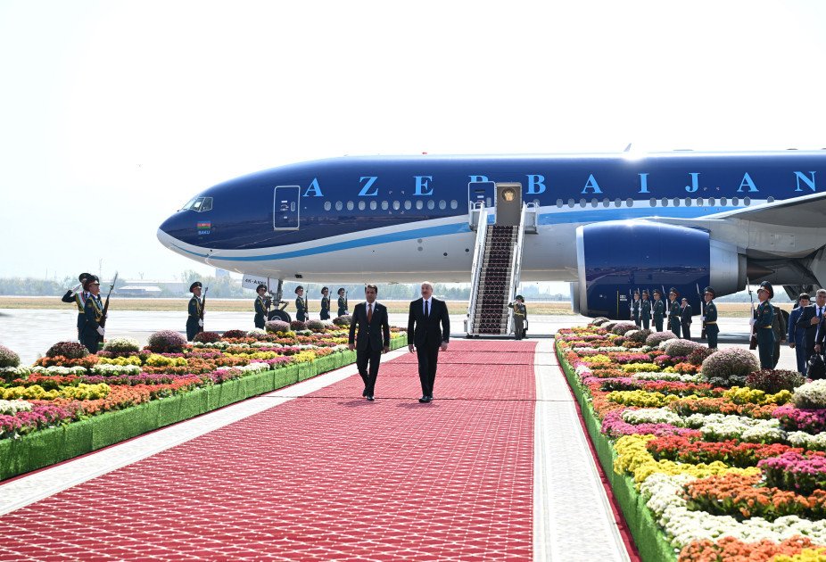 Prezident İlham Əliyev Tacikistana səfərə gəlib Prezident İlham Əliyev Tacikistana səfərə gəlib