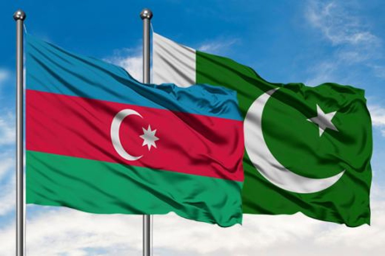 Azərbaycan və Pakistan XİN rəhbərləri Yaxın Şərqdəki vəziyyəti müzakirə edib