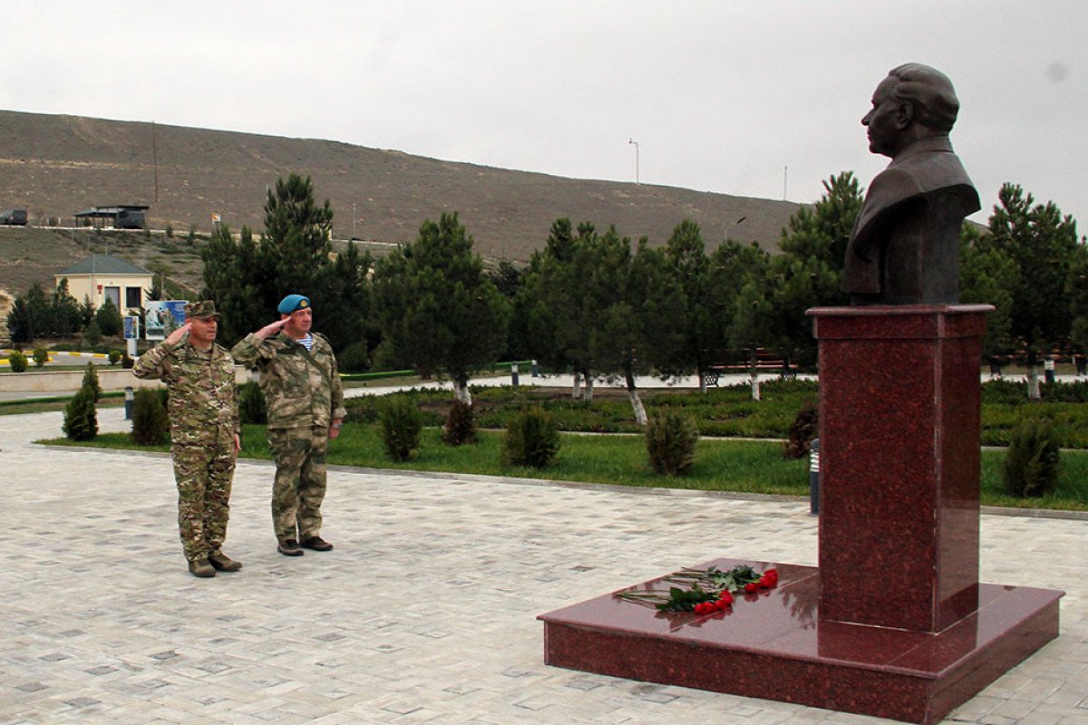 Azərbaycan və Belarus XTQ mənsubları görüşüb