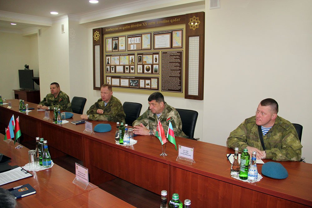 Azərbaycan və Belarus XTQ mənsubları görüşüb