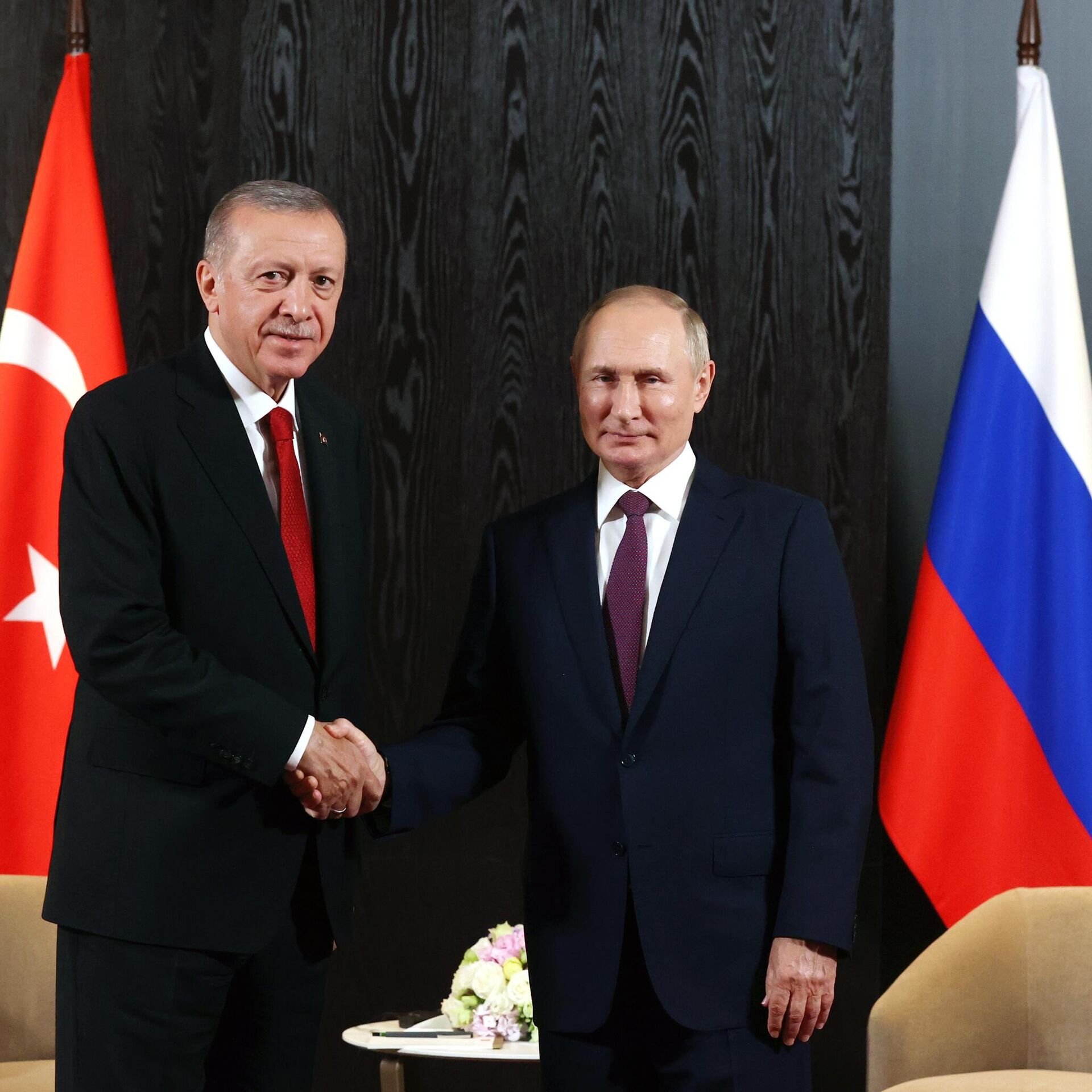 Putin Ərdoğanla ABŞ-ın Ukrayna üzrə sülh planını müzakirə edib