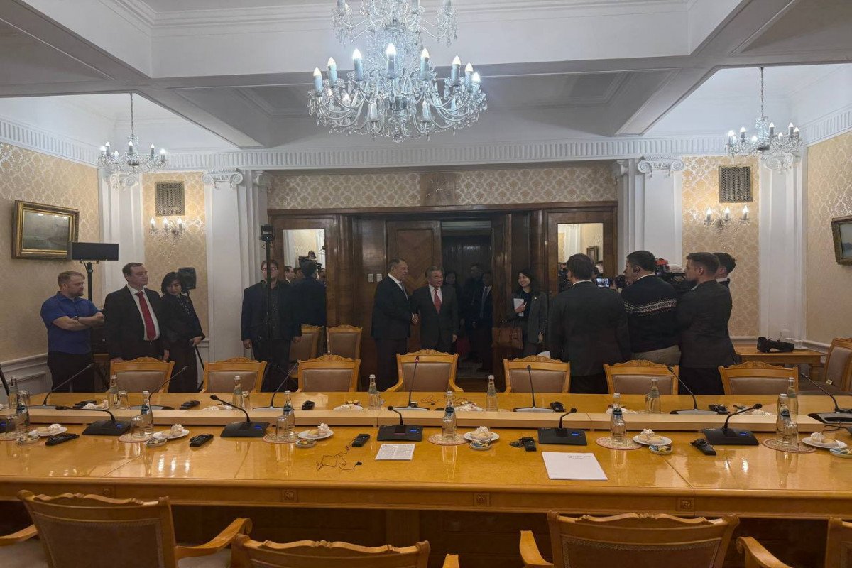 Sergey Lavrov Moskvada Çin XİN başçısı ilə görüşüb