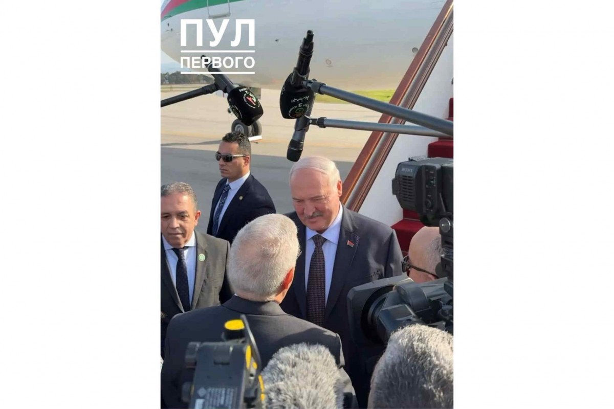 Lukaşenko Omandan Əlcəzairə gedib