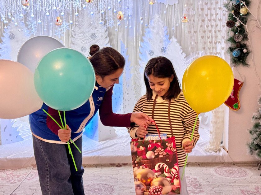 Leyla Əliyevanın təşəbbüsü ilə Gəncədə uşaq evində Yeni il tədbiri keçirilib Leyla Əliyevanın təşəbbüsü ilə Gəncədə uşaq evində Yeni il tədbiri keçirilib